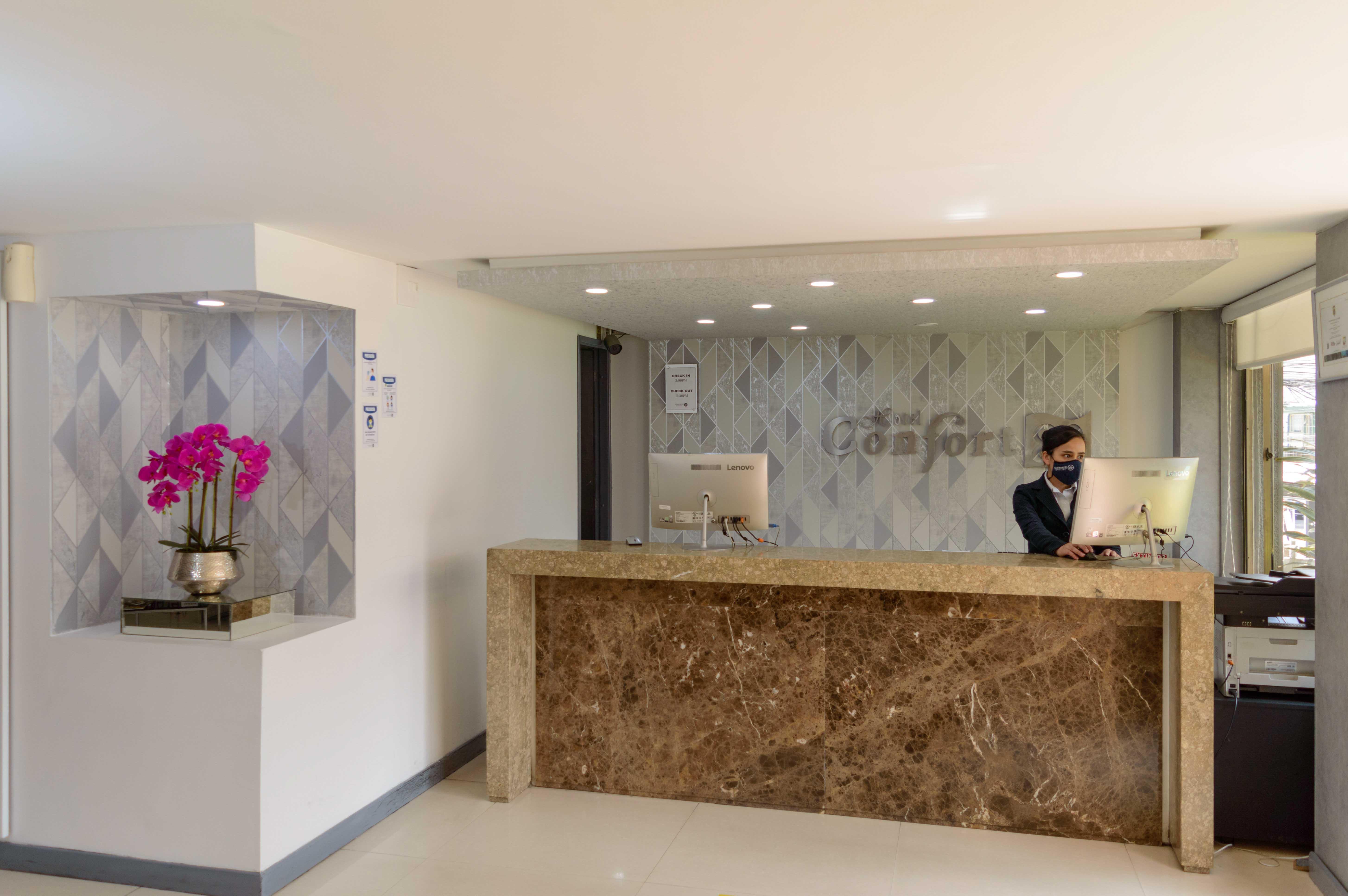 塞爾科蒂爾舒適玫瑰80酒店 3* Bogotá